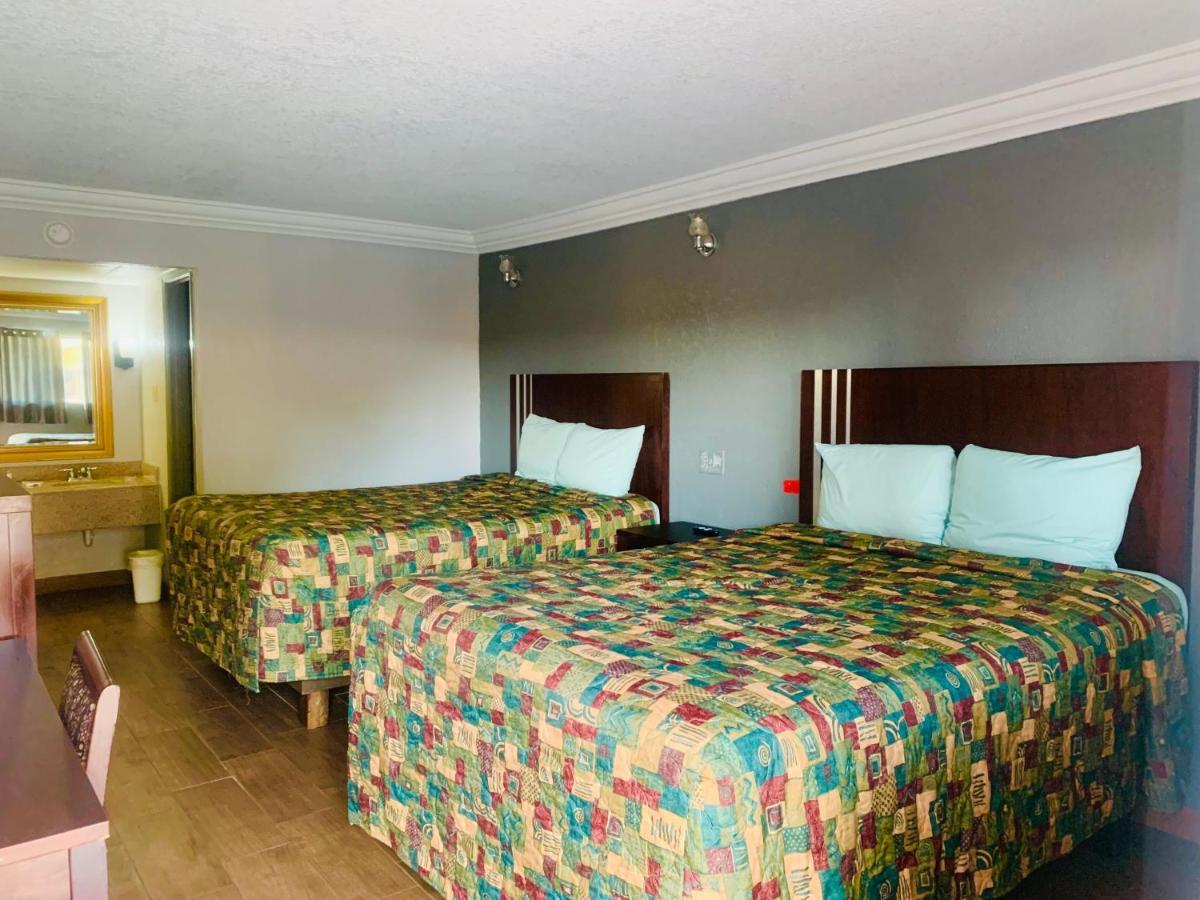 Budget And Hotel